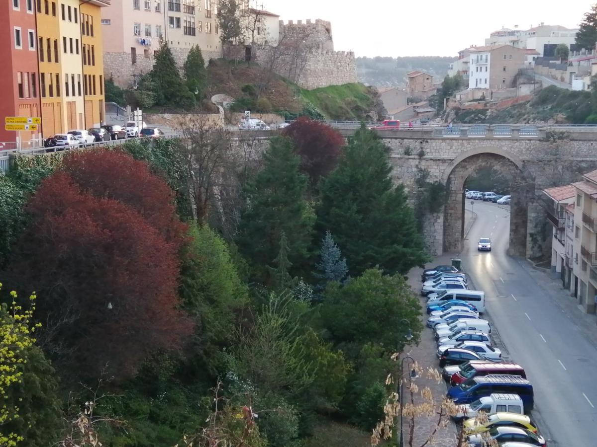 Estudios Los Arcos Teruel Zewnętrze zdjęcie